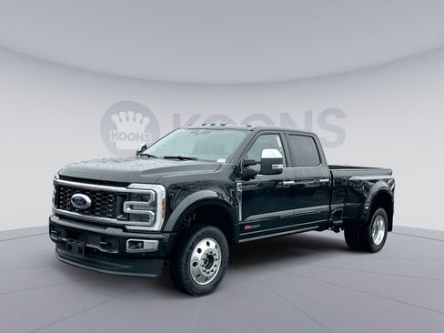 New 2026 Ford F450 Platinum w/ Platinum Plus Package image 1