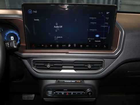 New 2025 Ford Bronco Sport Outer Banks w/ Outer Banks Tech Package+ image 13