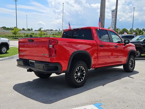Used 2023 Chevrolet Silverado 1500 ZR2 w/ Technology Package image 5