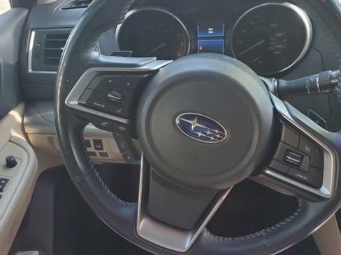 Used 2018 Subaru Outback 2.5i Premium image 27