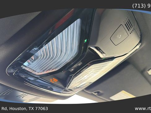 Used 2022 BMW 530i w/ Premium Package RWD image 50