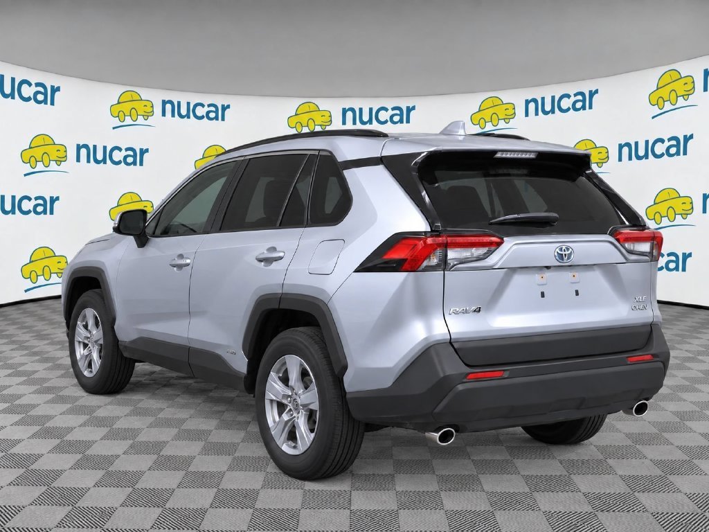 Certified 2025 Toyota RAV4 XLE AWD/4WD image 3