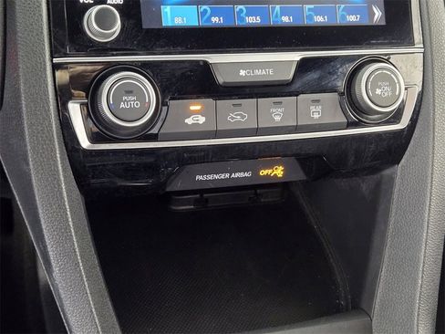 Used 2019 Honda Civic Sport image 18