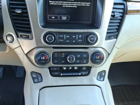 Used 2016 GMC Yukon XL Denali RWD image 26