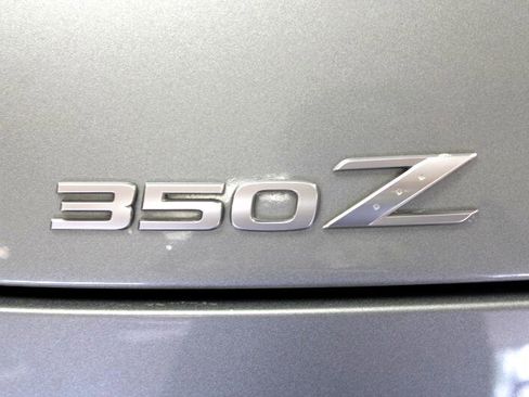 Used 2004 Nissan 350Z Touring image 35