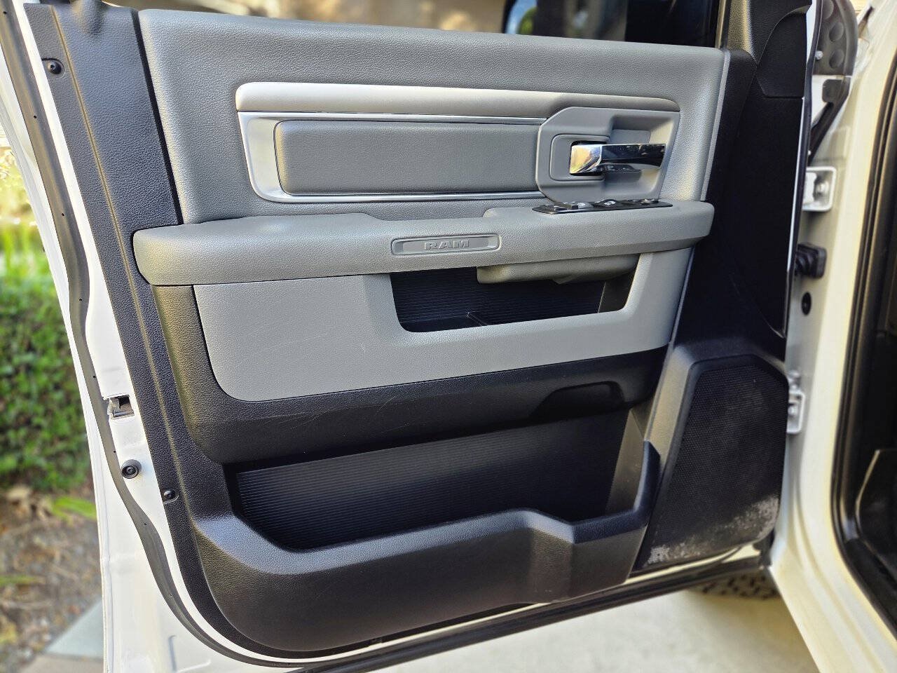 Used 2017 RAM 1500 Big Horn RWD image 47