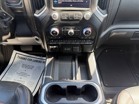 Used 2021 GMC Sierra 2500 AT4 w/ AT4 Premium Plus Package AWD/4WD image 4