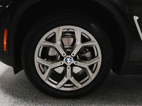 Used 2024 BMW X3 xDrive30i image 5