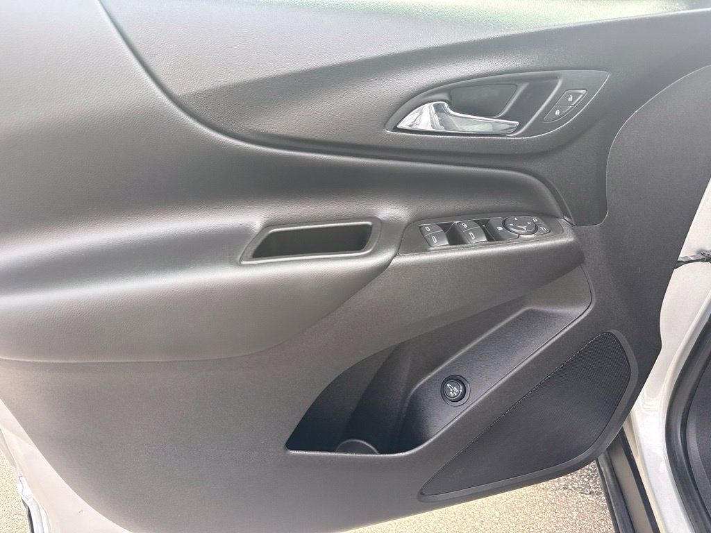 Certified 2021 Chevrolet Equinox LT FWD image 14
