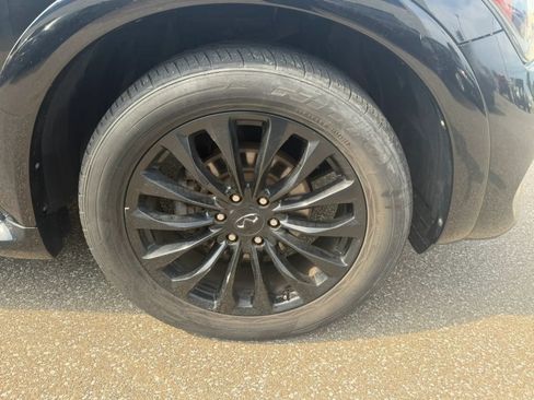 Used 2015 INFINITI QX80 4WD w/ 22" Wheel Package image 33