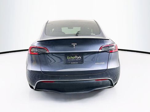 Used 2022 Tesla Model Y Performance image 7