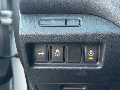 Used 2016 Nissan Altima 2.5 SL w/ 2.5 Technology Package image 27