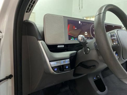 Used 2023 Hyundai Ioniq 5 SEL image 31