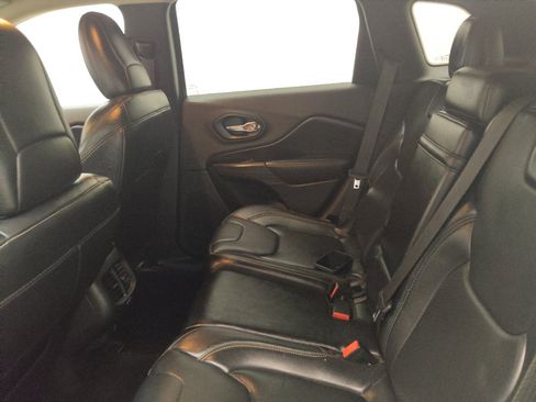 Used 2014 Jeep Cherokee Limited FWD image 18