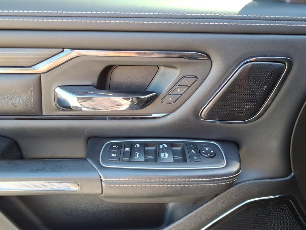 Used 2022 RAM 1500 Limited AWD/4WD image 19