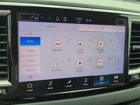 Used 2023 Chrysler Pacifica Touring-L FWD image 25