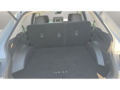 Used 2024 Hyundai Ioniq 5 SEL AWD/4WD image 9
