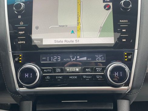 Used 2019 Subaru Outback 3.6R Touring image 37