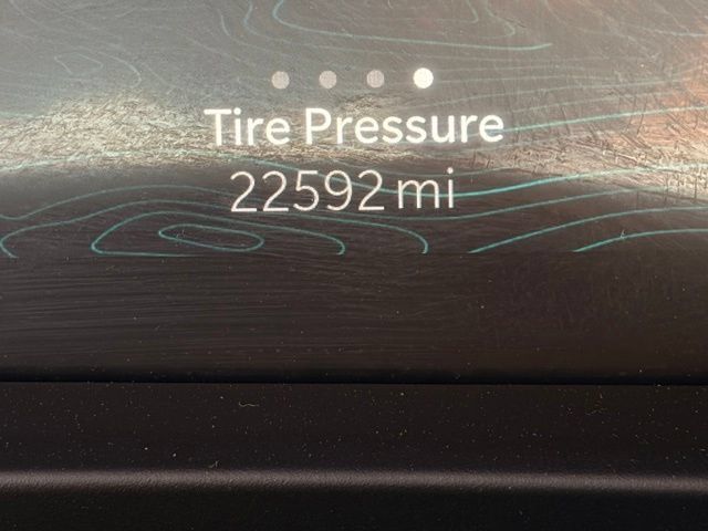 Used 2024 Jeep Grand Cherokee Summit AWD/4WD image 18