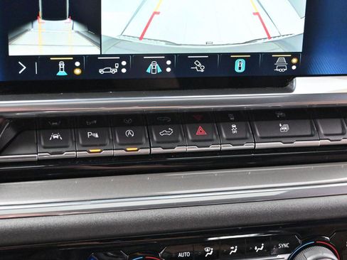 Used 2023 Chevrolet Silverado 1500 High Country w/ High Country Premium Package image 22