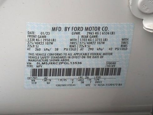 Used 2023 Lincoln Aviator Black Label w/ Class IV Trailer Tow Package AWD/4WD image 38