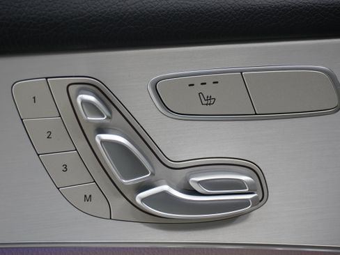 Used 2022 Mercedes-Benz GLC 300 image 15