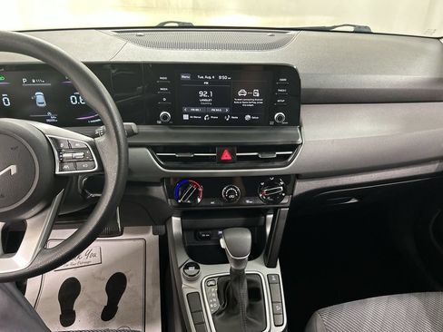 Used 2024 Kia Seltos LX AWD/4WD image 18