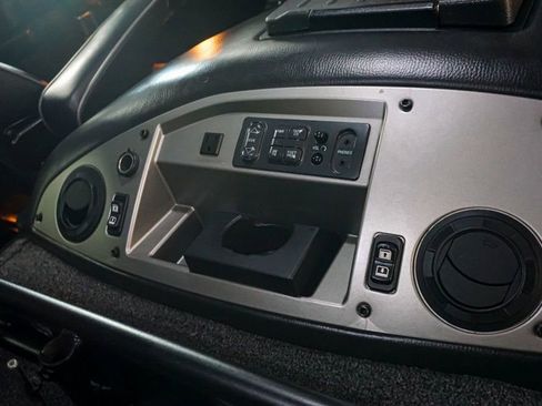 Used 2006 HUMMER H1 4-Door Wagon AWD/4WD image 55