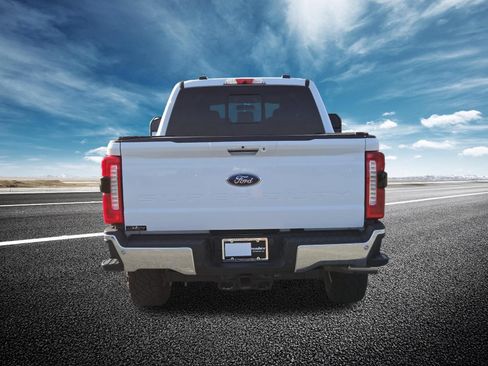 Used 2024 Ford F250 Lariat w/ Chrome Package AWD/4WD image 22