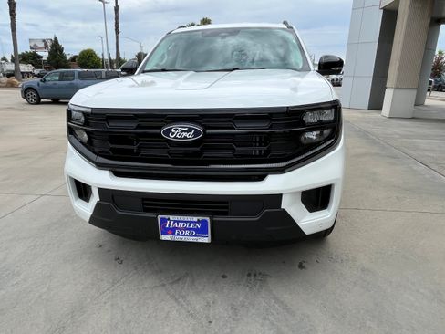 New 2027 Ford Expedition Active AWD/4WD image 5