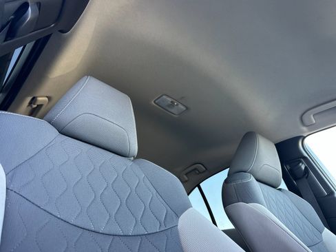 Used 2020 Toyota Corolla LE w/ LE Convenience Package FWD image 15
