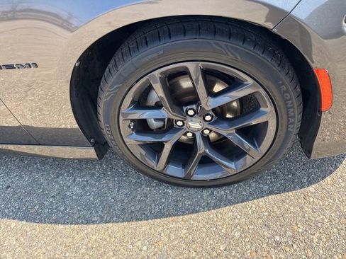 Used 2022 Dodge Charger R/T w/ Blacktop Package RWD image 11