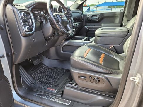 Used 2021 GMC Sierra 1500 AT4 AWD/4WD image 2