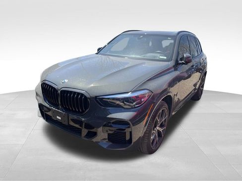 Used 2022 BMW X5 xDrive40i AWD/4WD image 2