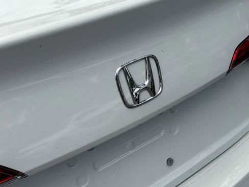 Used 2024 Honda Civic Sport image 15