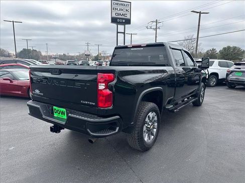 Used 2025 Chevrolet Silverado 2500 Custom w/ Custom Value Package image 8