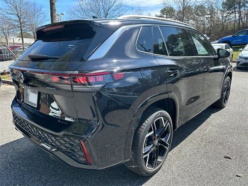 New 2026 Volkswagen Tiguan SEL R-Line image 5