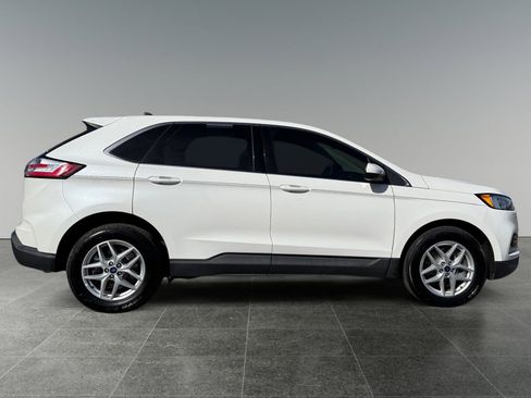 Certified 2022 Ford Edge SEL w/ Convenience Package image 8