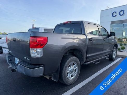 Used 2011 Toyota Tundra 4x4 CrewMax w/ Tow Pkg image 5