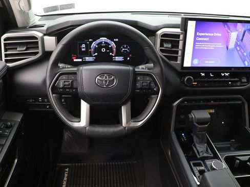 Used 2024 Toyota Tundra Limited image 18
