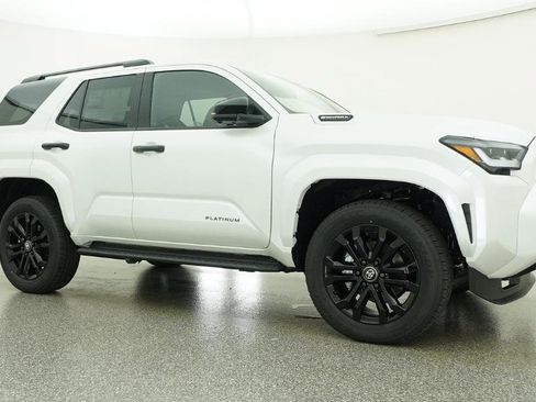 New 2026 Toyota 4Runner Limited AWD/4WD image 18
