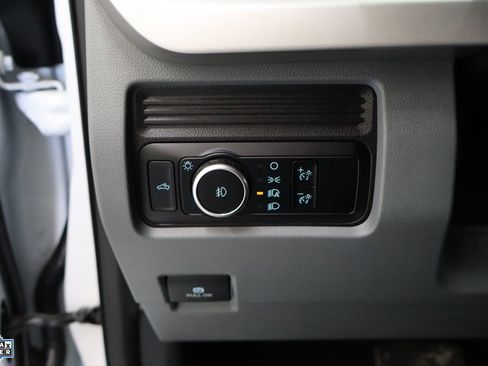 Used 2025 Ford F250 XLT image 15