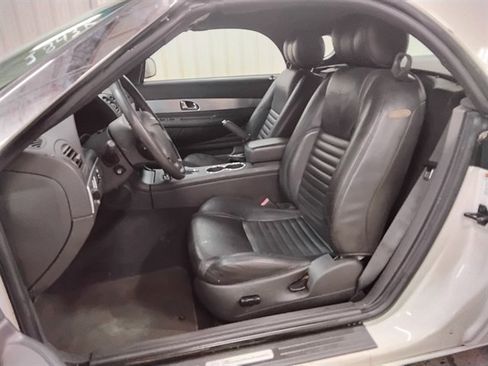 Used 2002 Ford Thunderbird RWD image 10