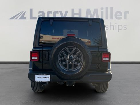New 2026 Jeep Wrangler Sport AWD/4WD image 4