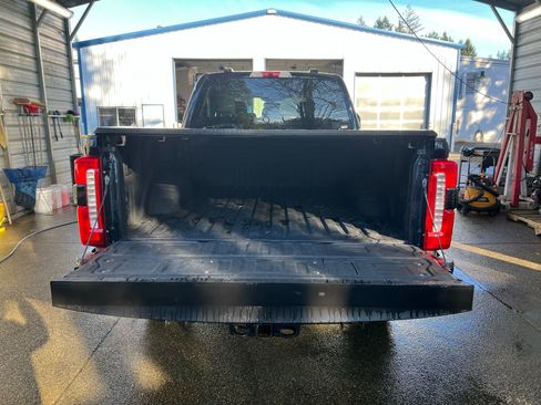 Used 2024 Ford F350 XLT w/ XLT Premium Package image 7