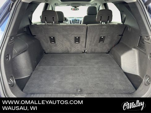 Used 2018 Chevrolet Equinox LT w/ Sun & Infotainment Package image 12