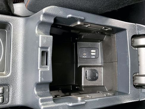 Used 2017 Subaru Crosstrek 2.0i Premium image 22