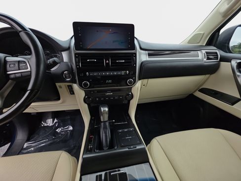 Used 2023 Lexus GX 460 Premium w/ Premium Package AWD/4WD image 21