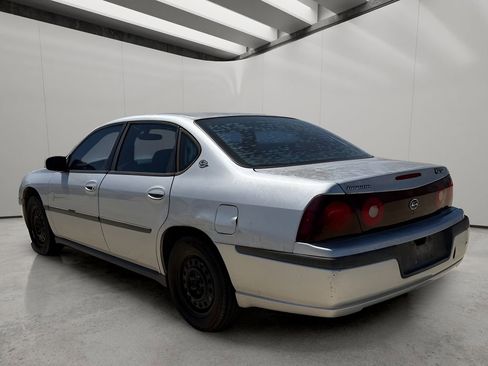 Used 2002 Chevrolet Impala image 3