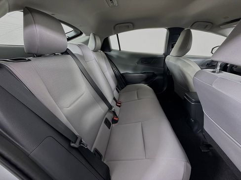 New 2026 Toyota Prius LE image 27